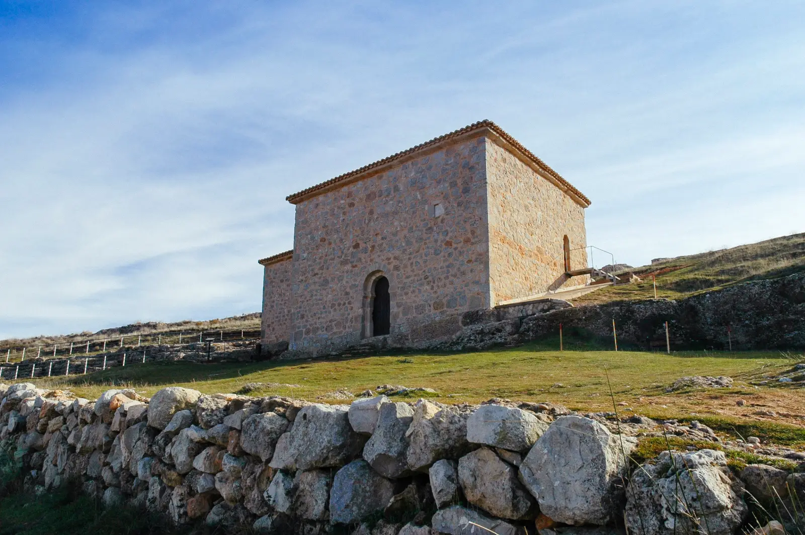 Exterior de la ermita de San Baudelio de Berlanga, en Soria