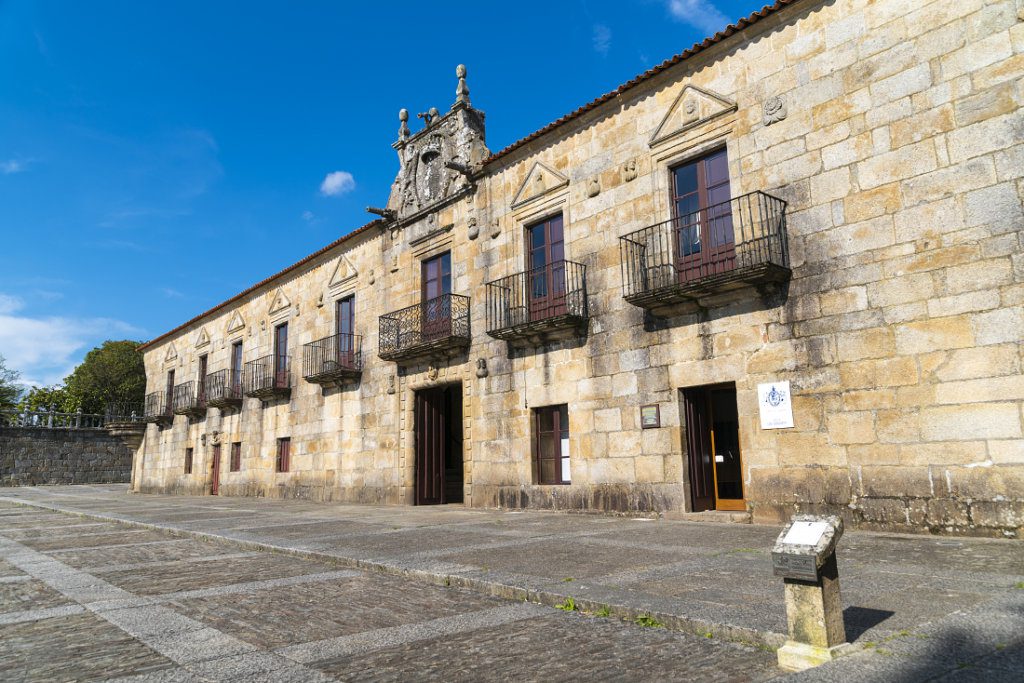 Fachada del Pazo de Fefiñans, en el centro histórico de Cambados | © Javier García Blanco