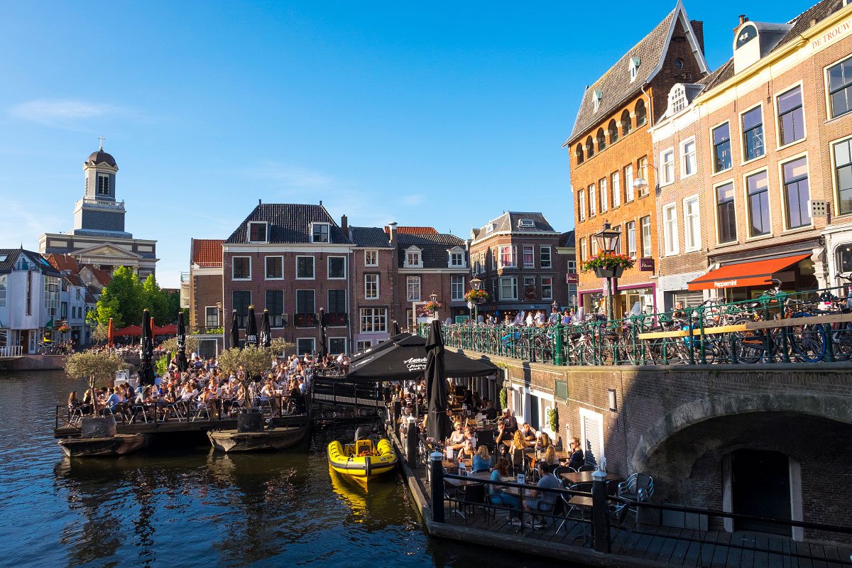 Canal en Leiden