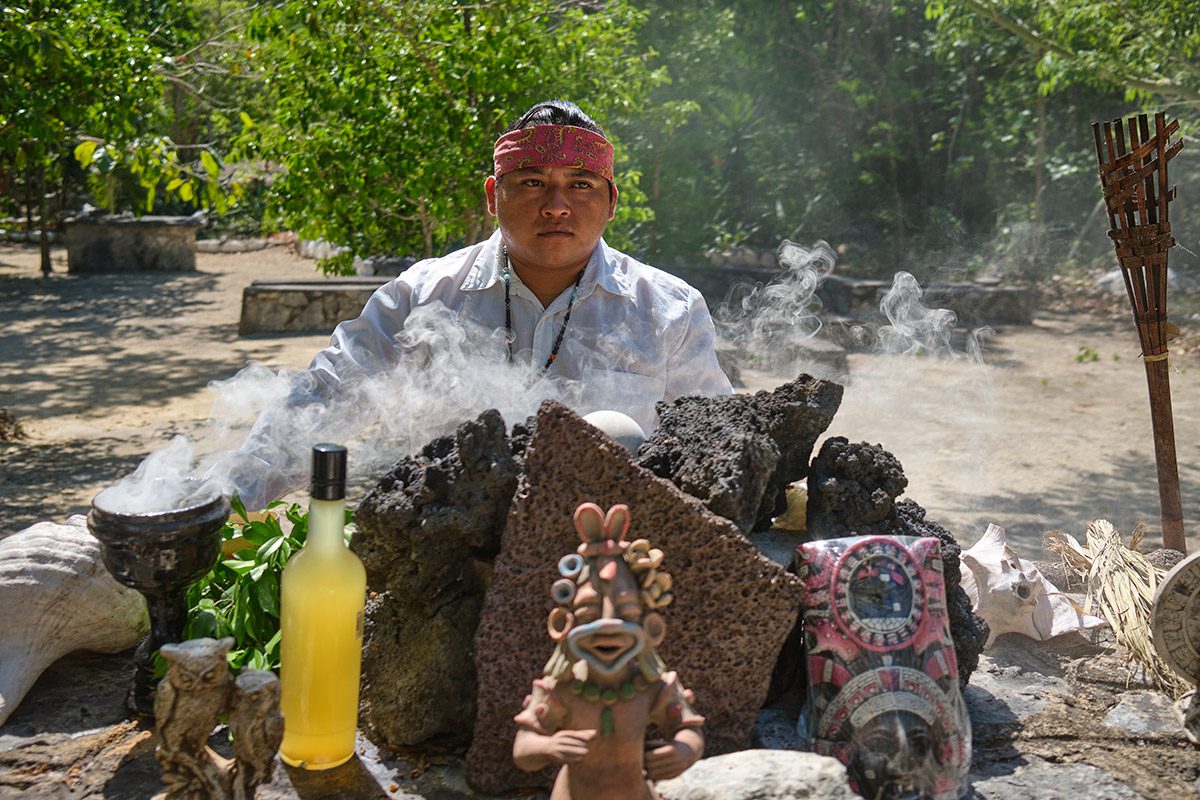 Chamán temazcal