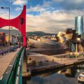 Vista de la ría de Bilbao y el Guggenheim