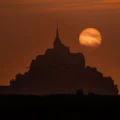Puesta de sol en el Monte Saint Michel