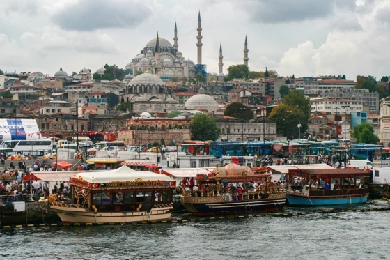 Mezquita de Rüstem Paşa, Estambul
