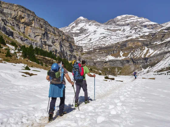 Ordesa nevada en primavera