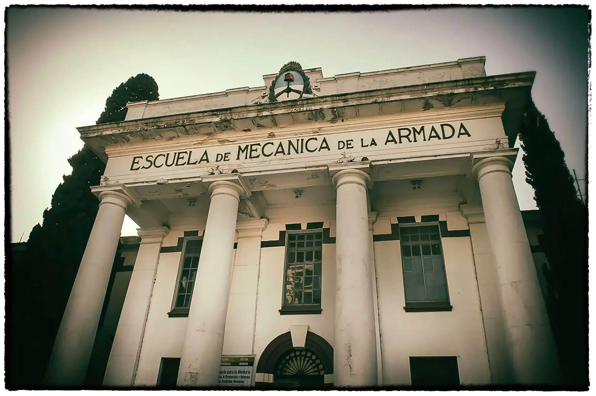 Fachada de la ESMA, Argentina