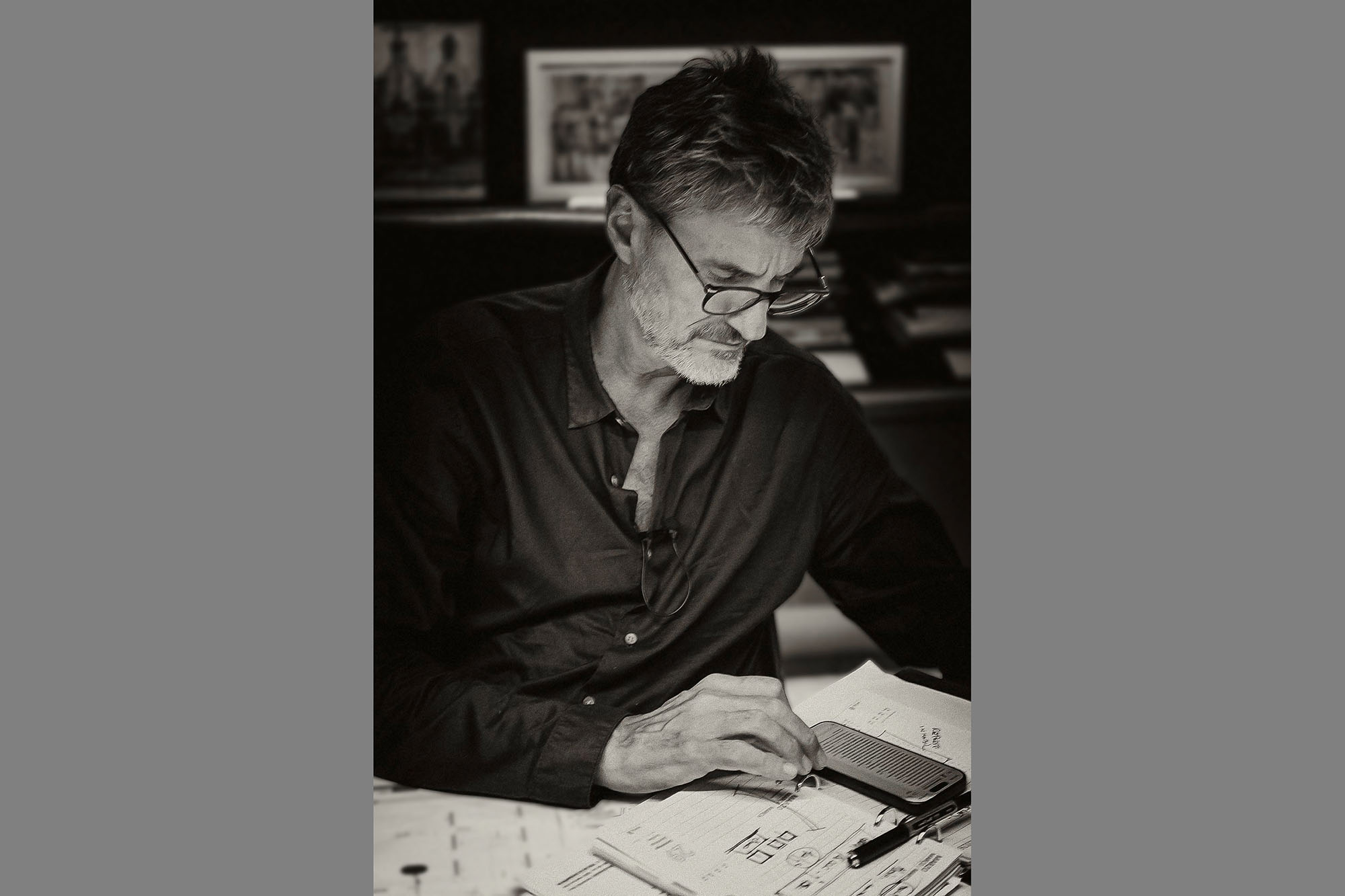 Retrato del arquitecto y desarrollador Gerardo Azcuy