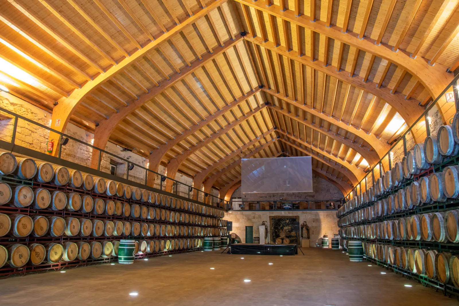 Interior de la bodega de Hacienda Zorita Wine Hotel